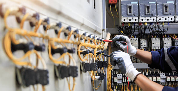 Professional Electrician technician working in Groveport, OH